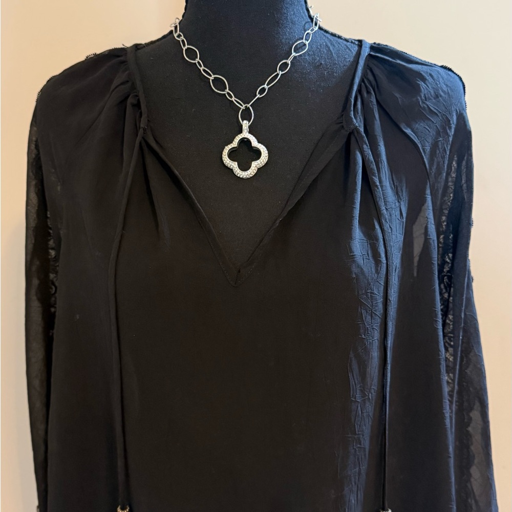 Black V-Neck Long Sleeve Blouse